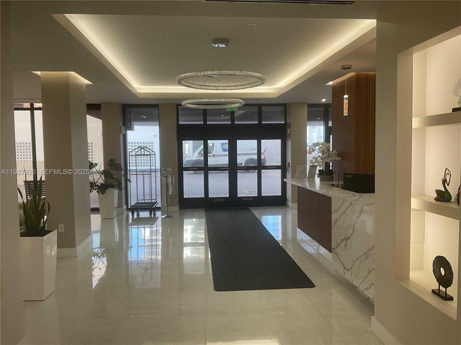 Imagen de Pequeño Objeto