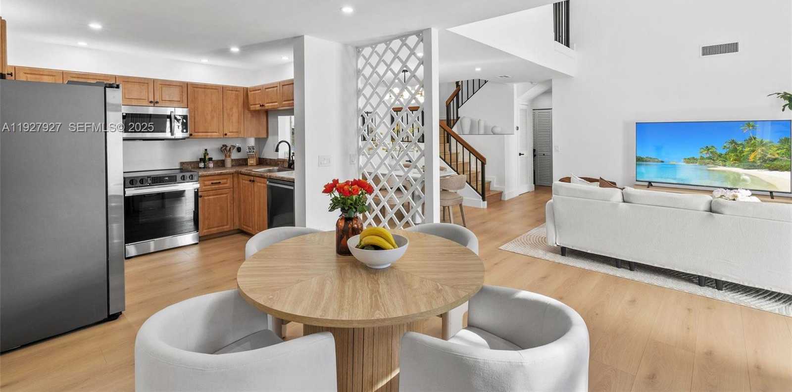 Small Image of 21216 HARBOR WAY #158-15, Aventura Number 14