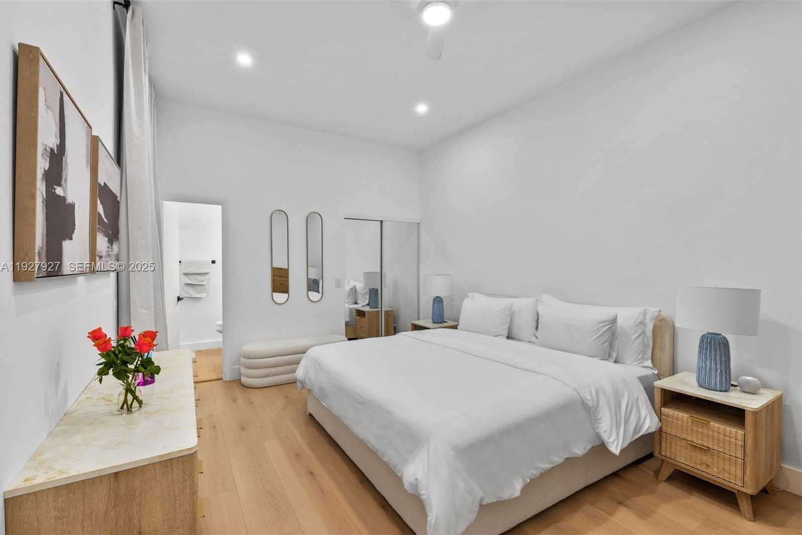 Small Image of 21216 HARBOR WAY #158-15, Aventura Number 29