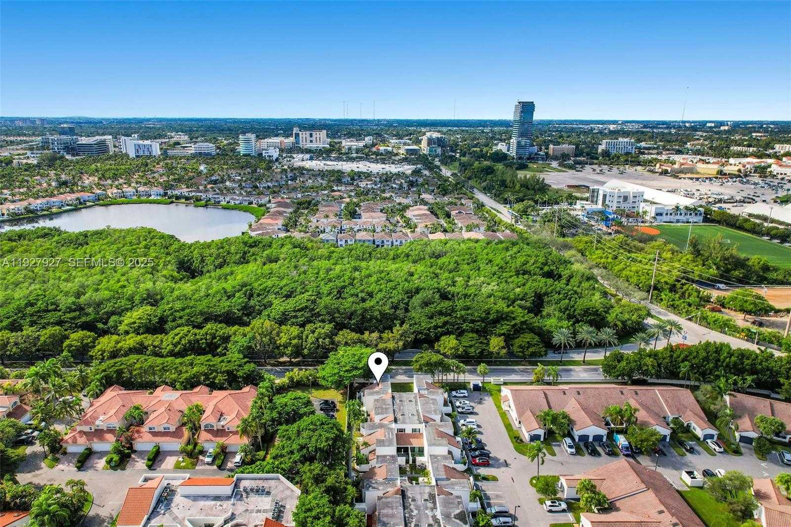 Small Image of 21216 HARBOR WAY #158-15, Aventura Number 50