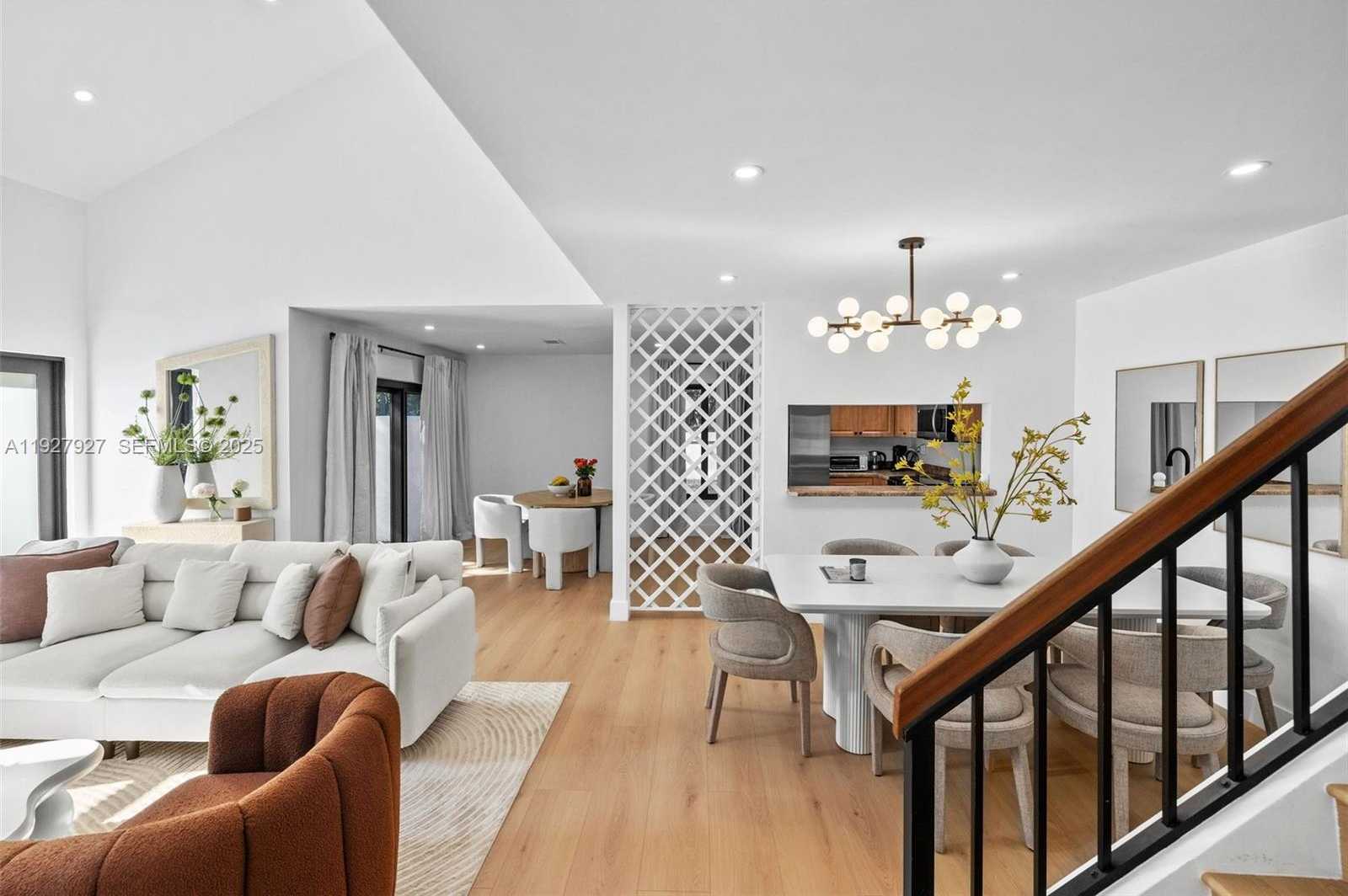 Small Image of 21216 HARBOR WAY #158-15, Aventura Number 9