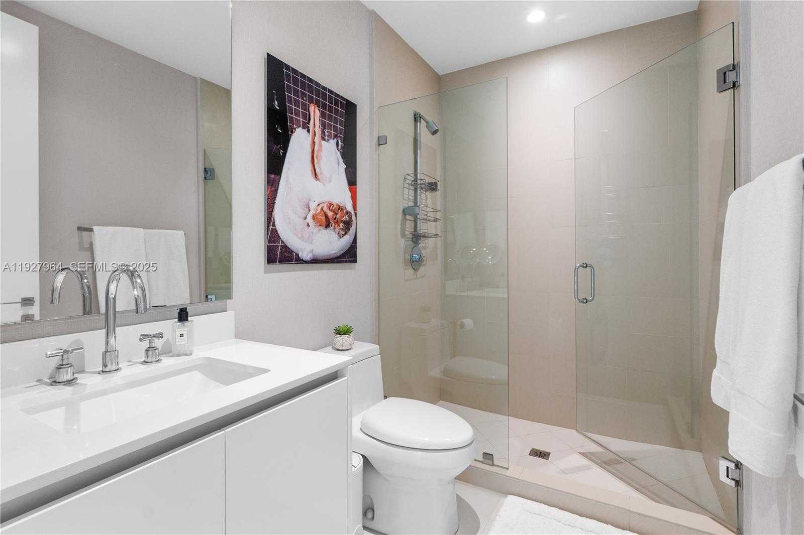 Small Image of 2821 SOUTH BAYSHORE DR #5A, Miami Number 33