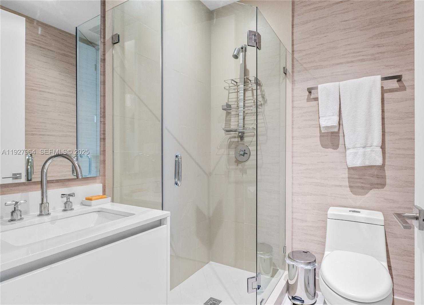 Small Image of 2821 SOUTH BAYSHORE DR #5A, Miami Number 35