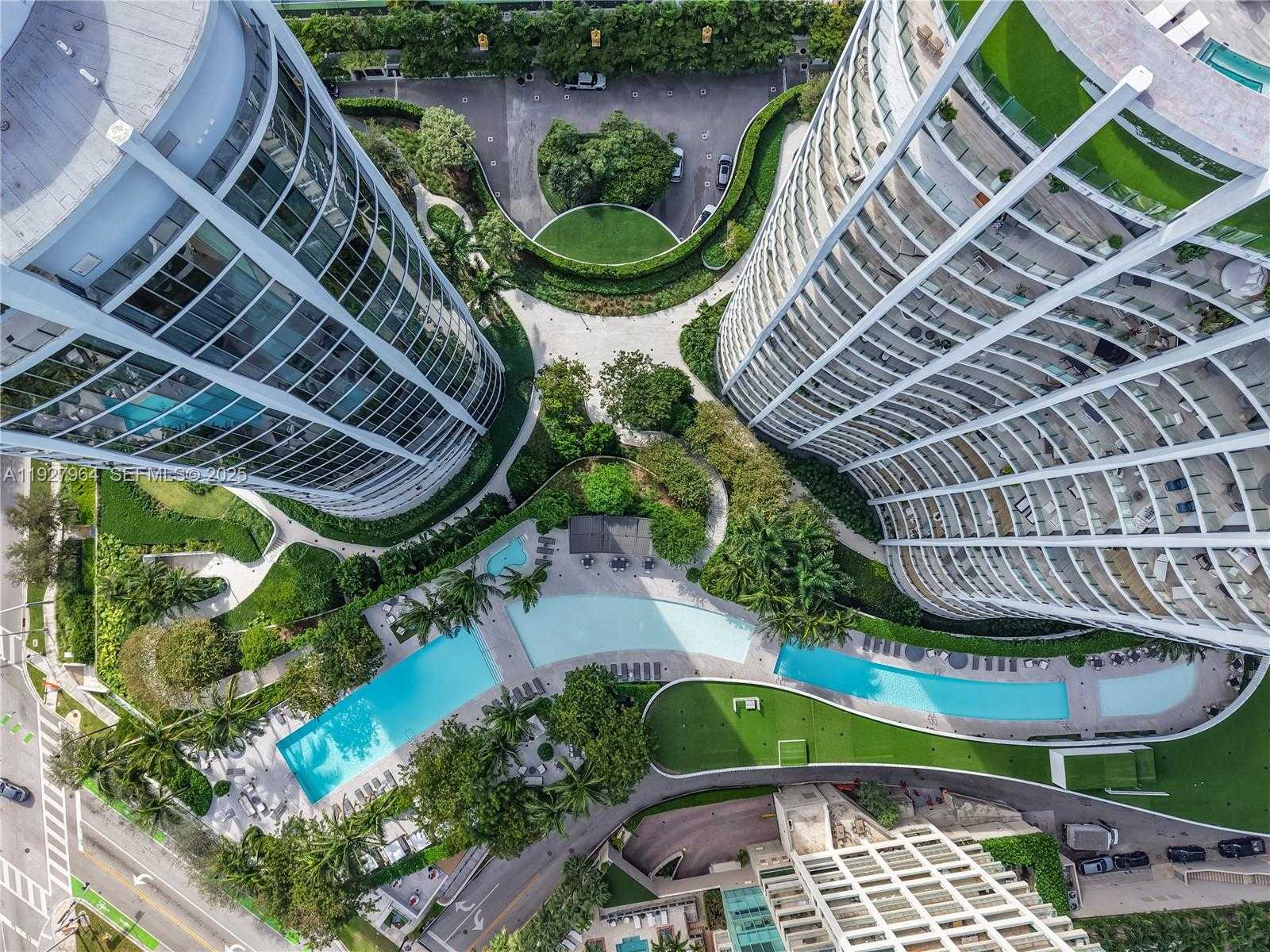 Small Image of 2821 SOUTH BAYSHORE DR #5A, Miami Number 43