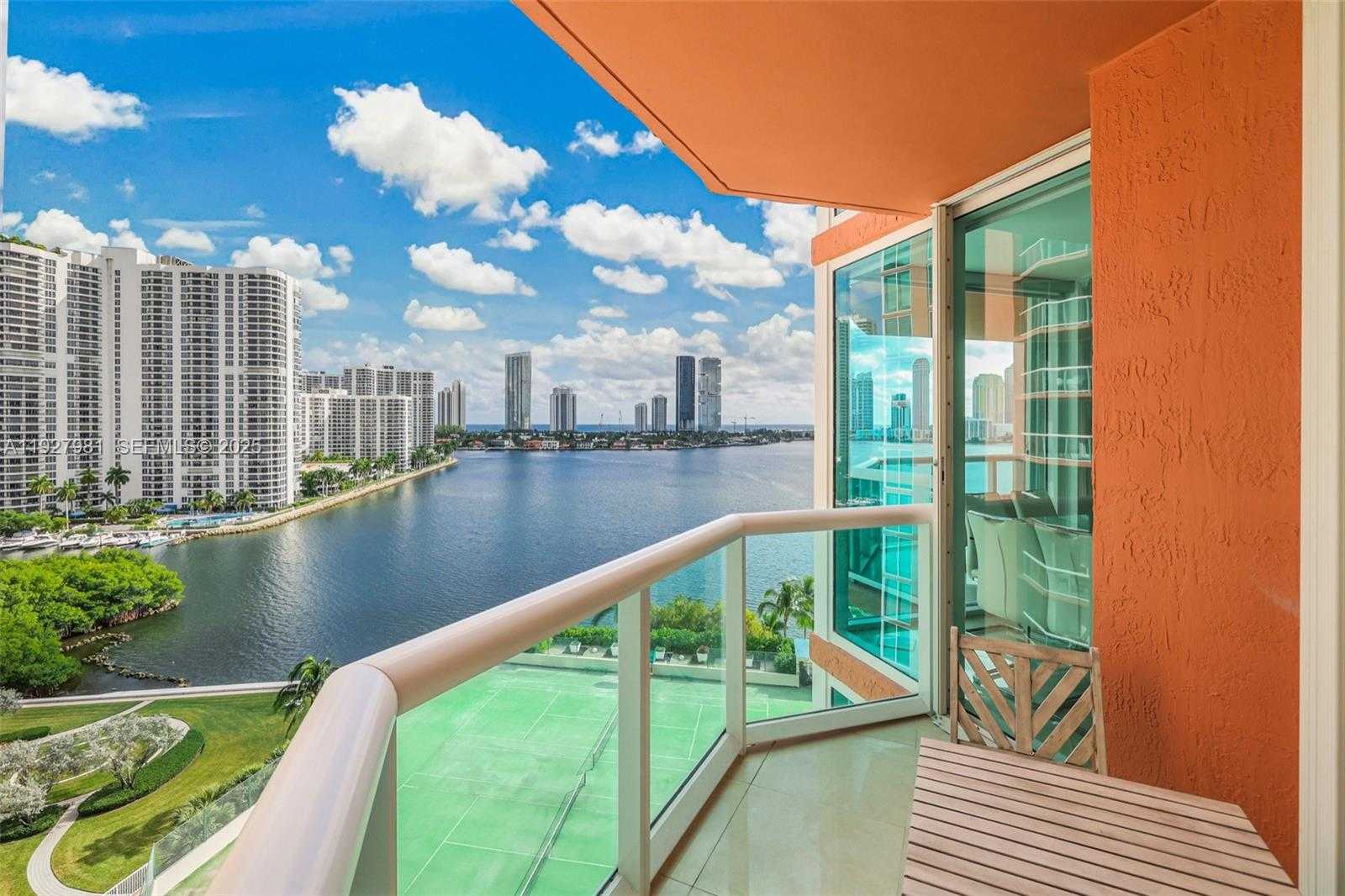 Small Image of 3370 HIDDEN BAY DR #1207, Aventura Number 13
