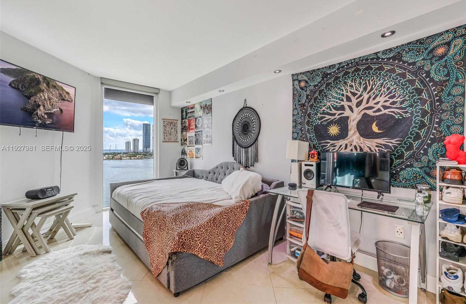 Small Image of 3370 HIDDEN BAY DR #1207, Aventura Number 16