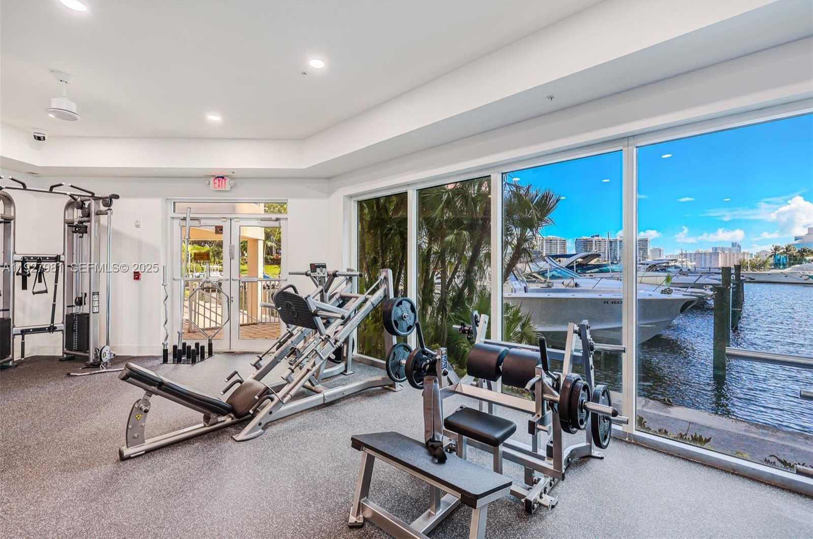 Small Image of 3370 HIDDEN BAY DR #1207, Aventura Number 39