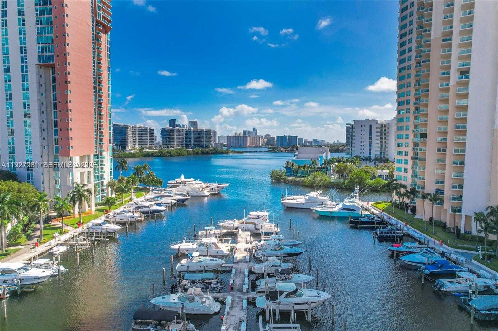 Small Image of 3370 HIDDEN BAY DR #1207, Aventura Number 49