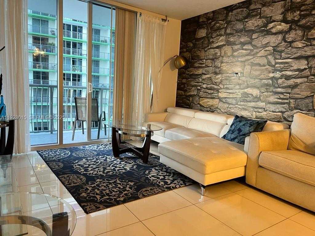 Small Image of 1750 NORTH BAYSHORE DR #3109, Miami Number 8