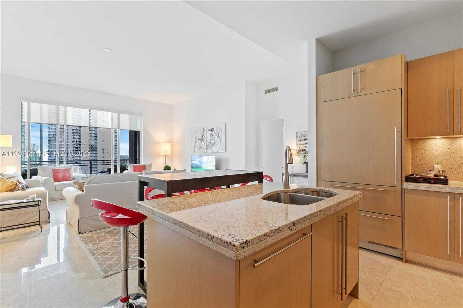 Small Image of 900 BRICKELL KEY BLVD #2002, Miami Number 9