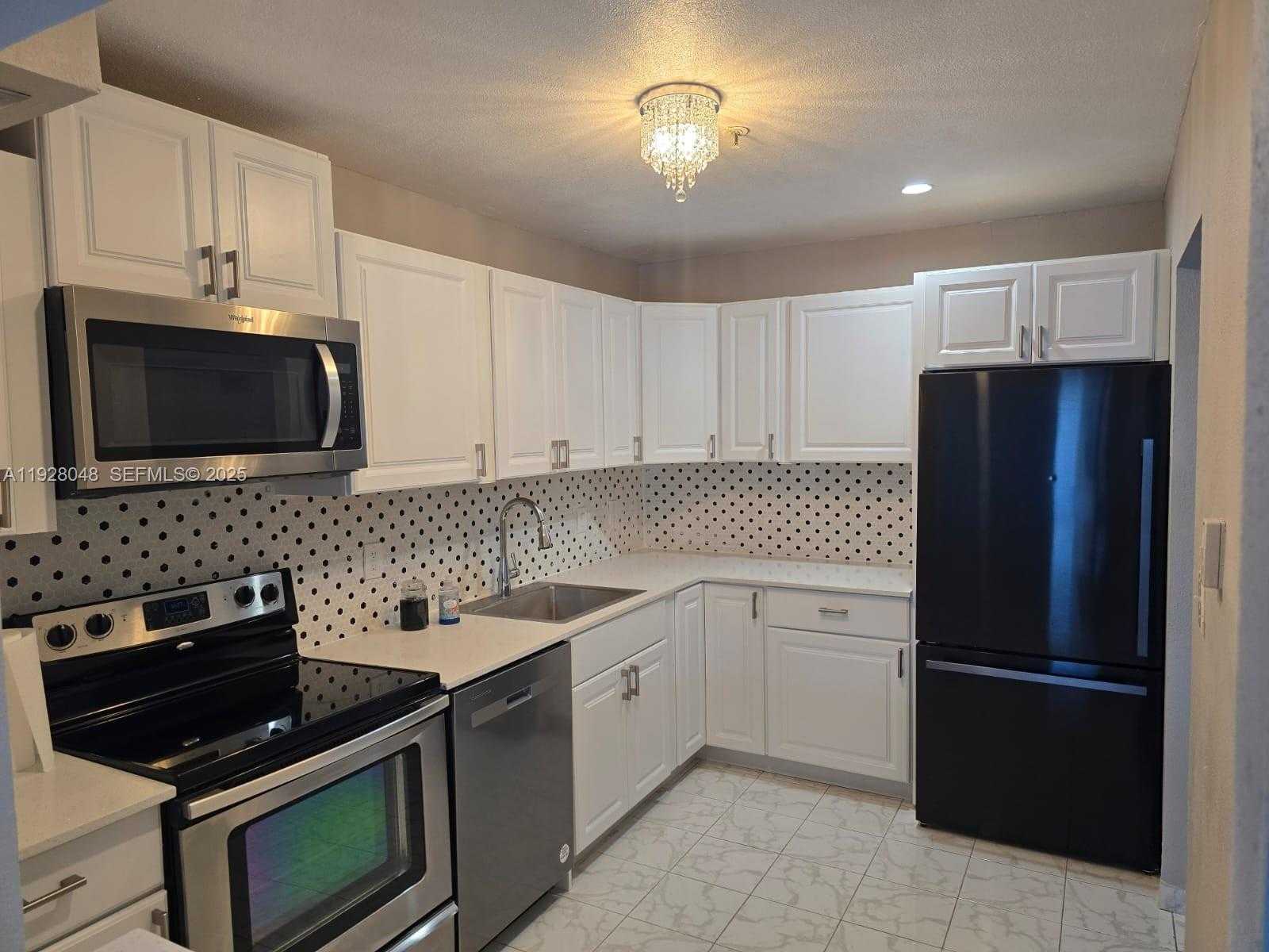 Small Image of 20505 EAST COUNTRY CLUB DR #138, Aventura Number 9