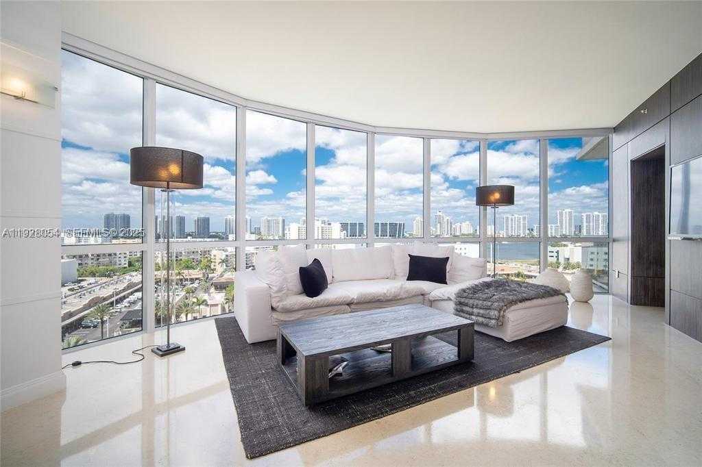 Small Image of 18101 COLLINS AVE #1101, Sunny Isles Beach Number 5