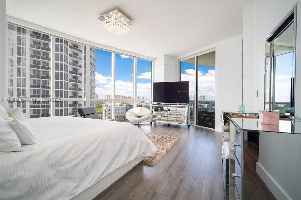 Small Image of 18101 COLLINS AVE #1101, Sunny Isles Beach Number 8
