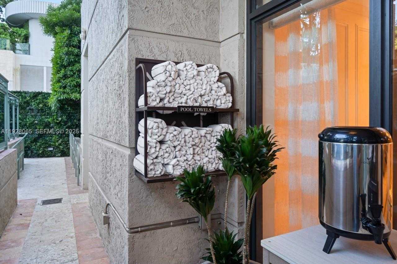 Small Image of 3400 SOUTH WEST 27TH AVE #1805, Miami Number 16