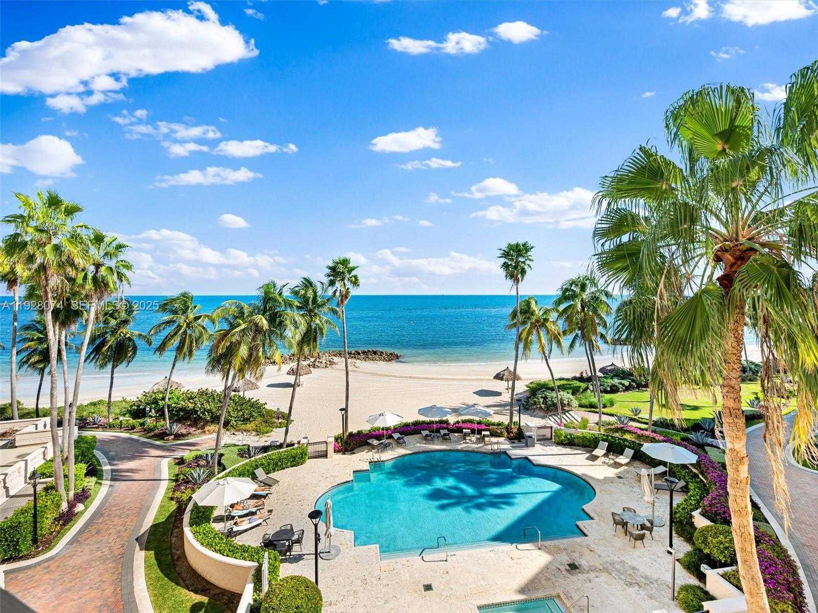 Imagen de Pequeño Objeto