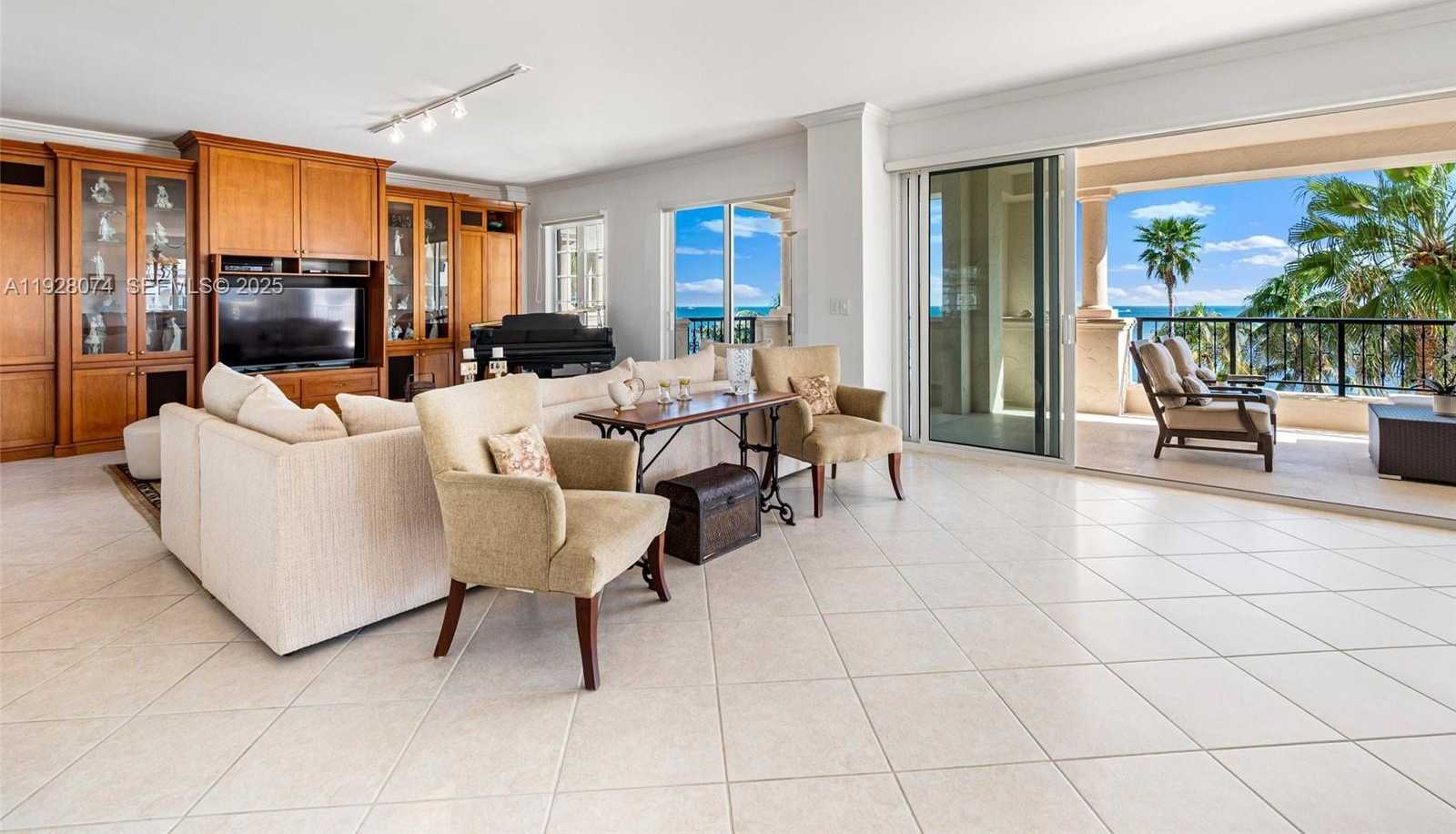 Imagen de Pequeño Objeto