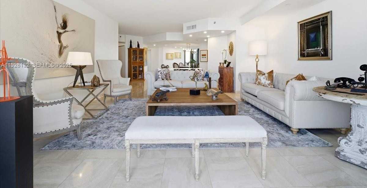 Small Image of 3000 ISLAND BLVD #2802, Aventura Number 14