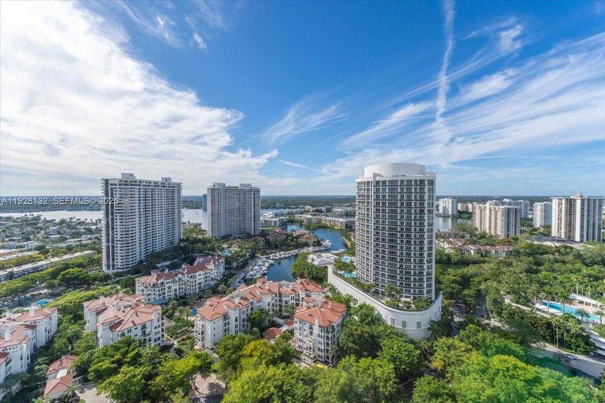 Small Image of 3000 ISLAND BLVD #2802, Aventura Number 32
