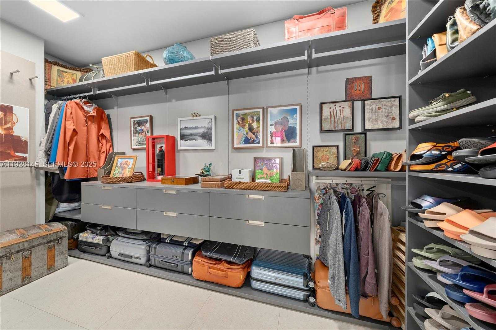 Small Image of 3581 EAST GLENCOE ST #403, Miami Number 21