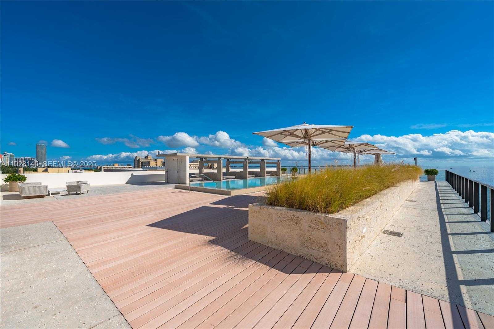 Small Image of 3581 EAST GLENCOE ST #403, Miami Number 40