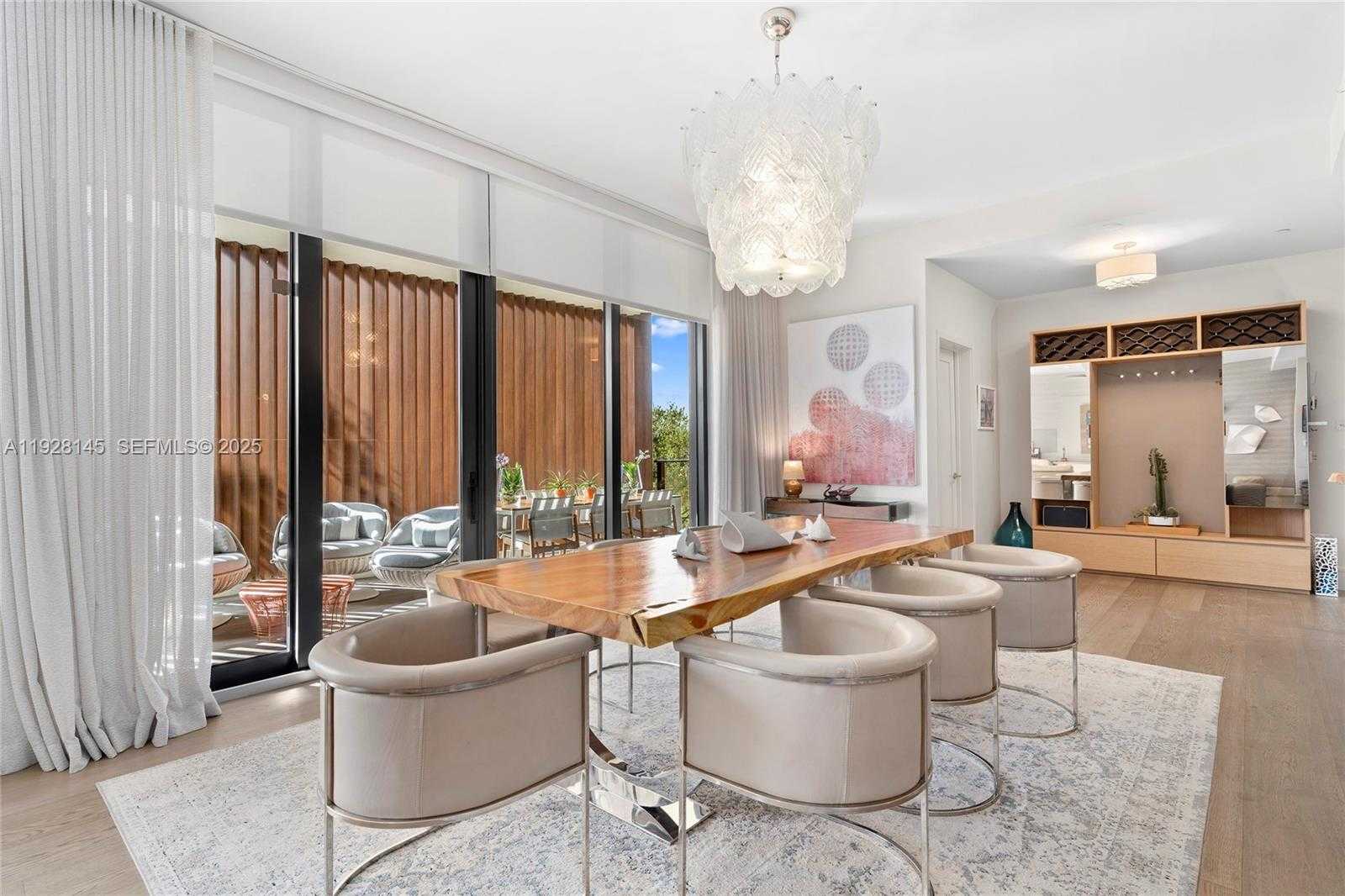 Small Image of 3581 EAST GLENCOE ST #403, Miami Number 5