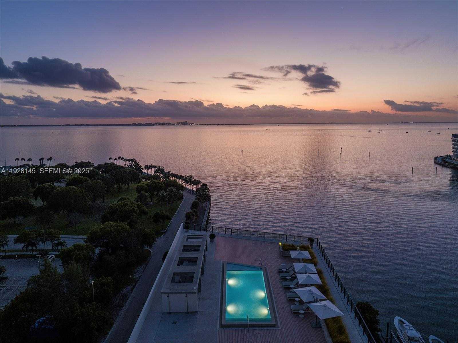 Small Image of 3581 EAST GLENCOE ST #403, Miami Number 50