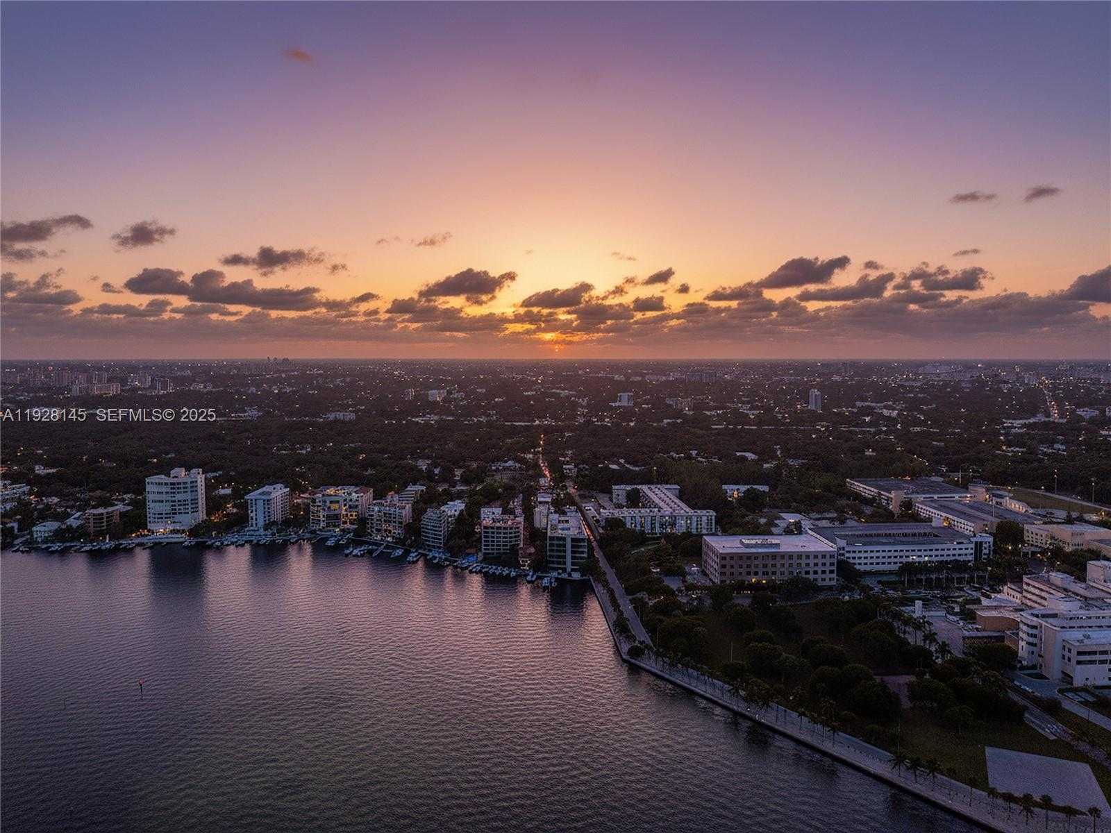 Small Image of 3581 EAST GLENCOE ST #403, Miami Number 74