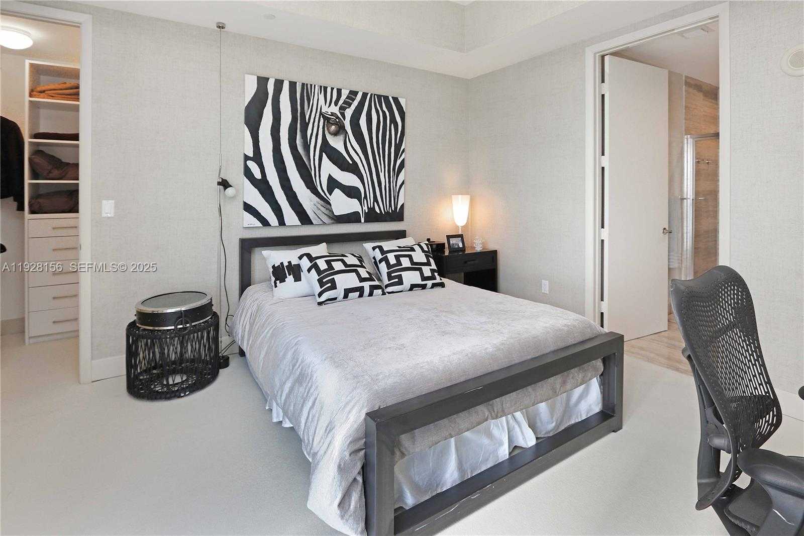 Small Image of 15901 COLLINS AVE #1101, Sunny Isles Beach Number 27