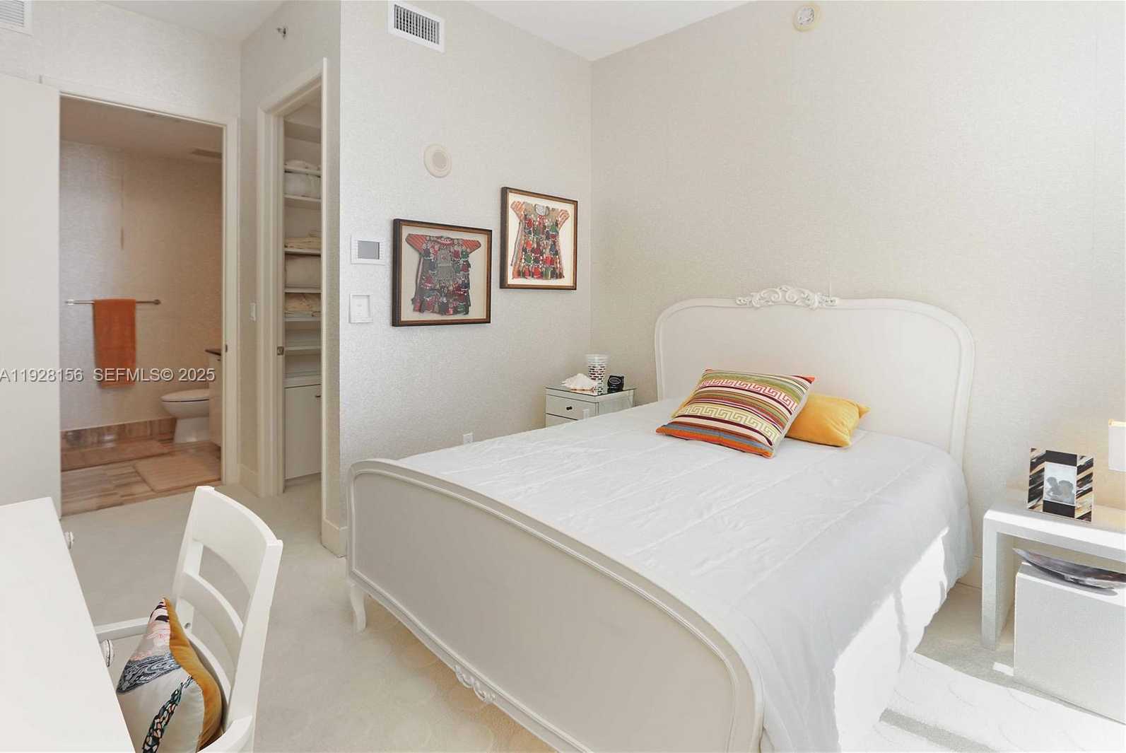 Small Image of 15901 COLLINS AVE #1101, Sunny Isles Beach Number 32