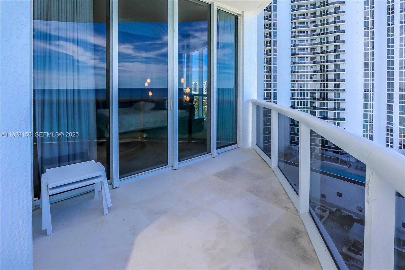 Small Image of 15901 COLLINS AVE #1101, Sunny Isles Beach Number 48