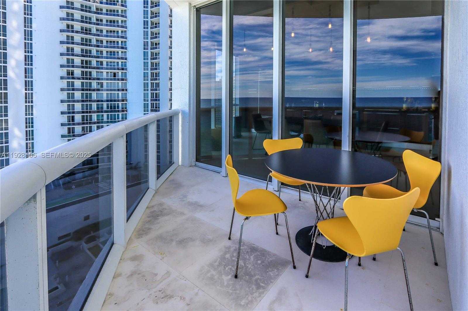Small Image of 15901 COLLINS AVE #1101, Sunny Isles Beach Number 49