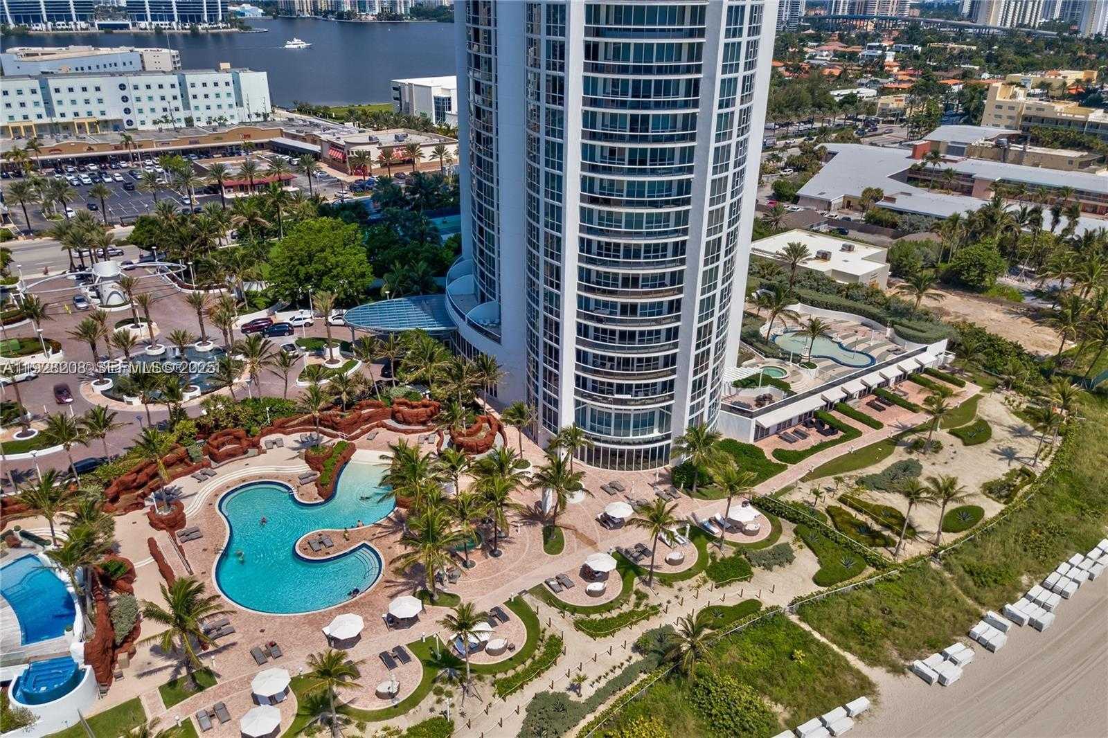 Small Image of 18201 COLLINS AVE #3802, Sunny Isles Beach Number 2