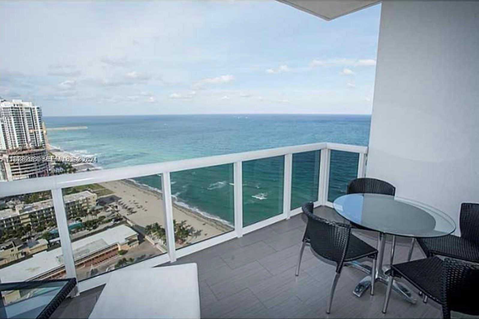 Small Image of 18201 COLLINS AVE #3802, Sunny Isles Beach Number 4