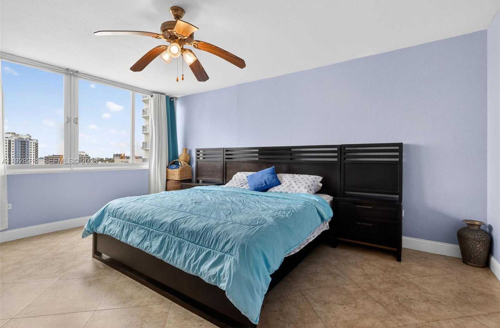 Small Image of 7135 COLLINS AVE #1015, Miami Beach Number 19