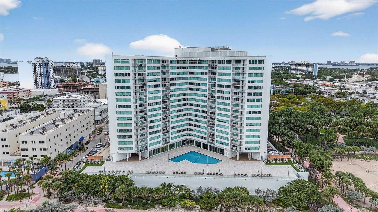 Small Image of 7135 COLLINS AVE #1015, Miami Beach Number 2