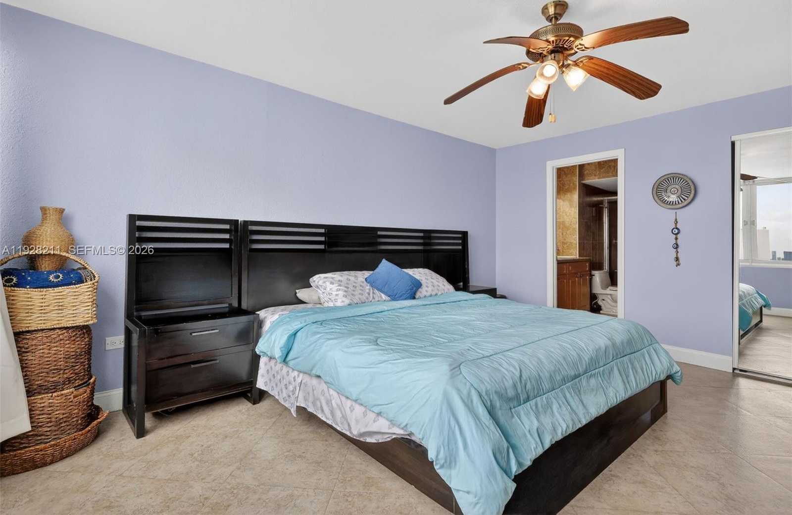 Small Image of 7135 COLLINS AVE #1015, Miami Beach Number 20