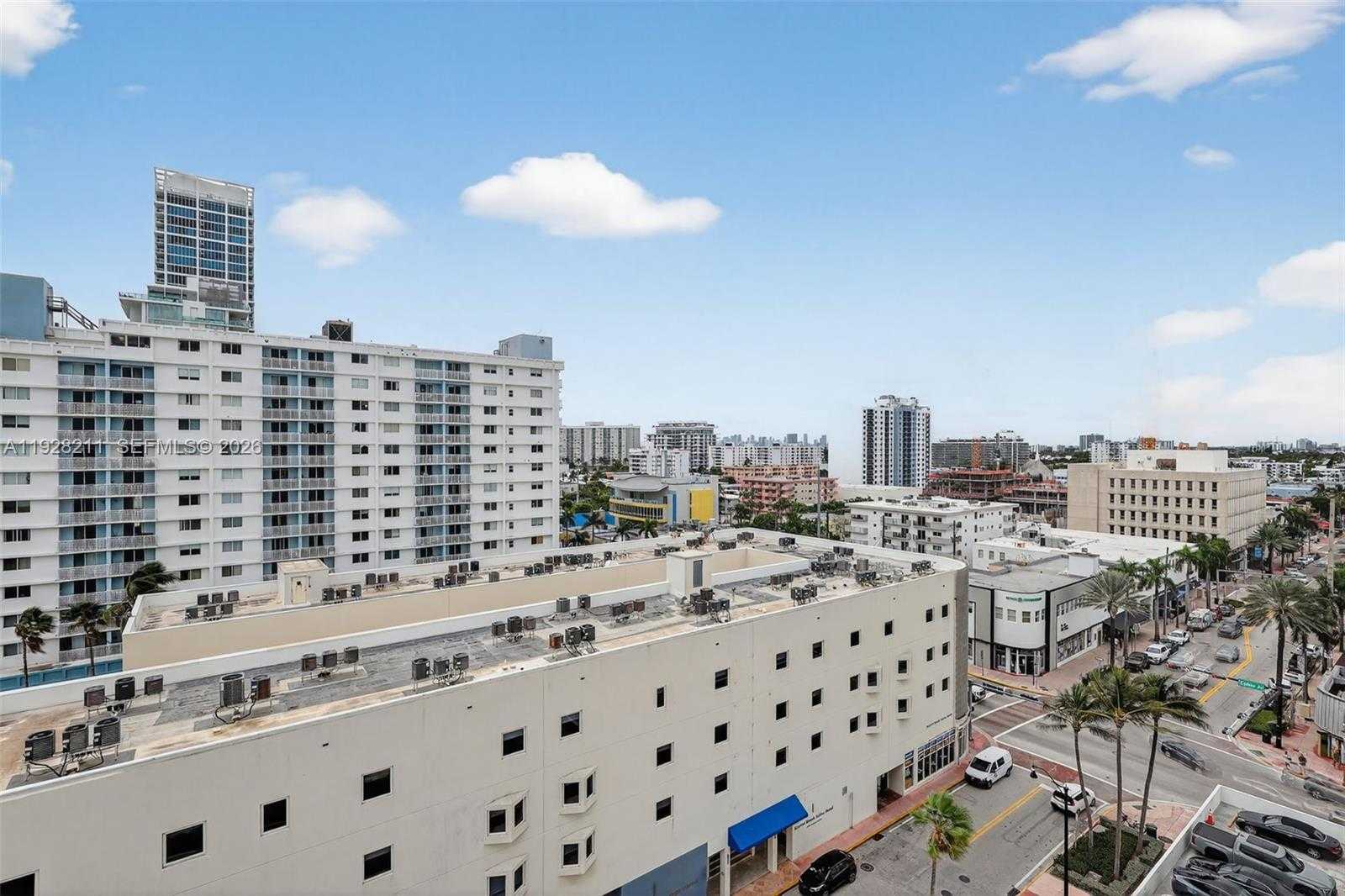 Small Image of 7135 COLLINS AVE #1015, Miami Beach Number 29