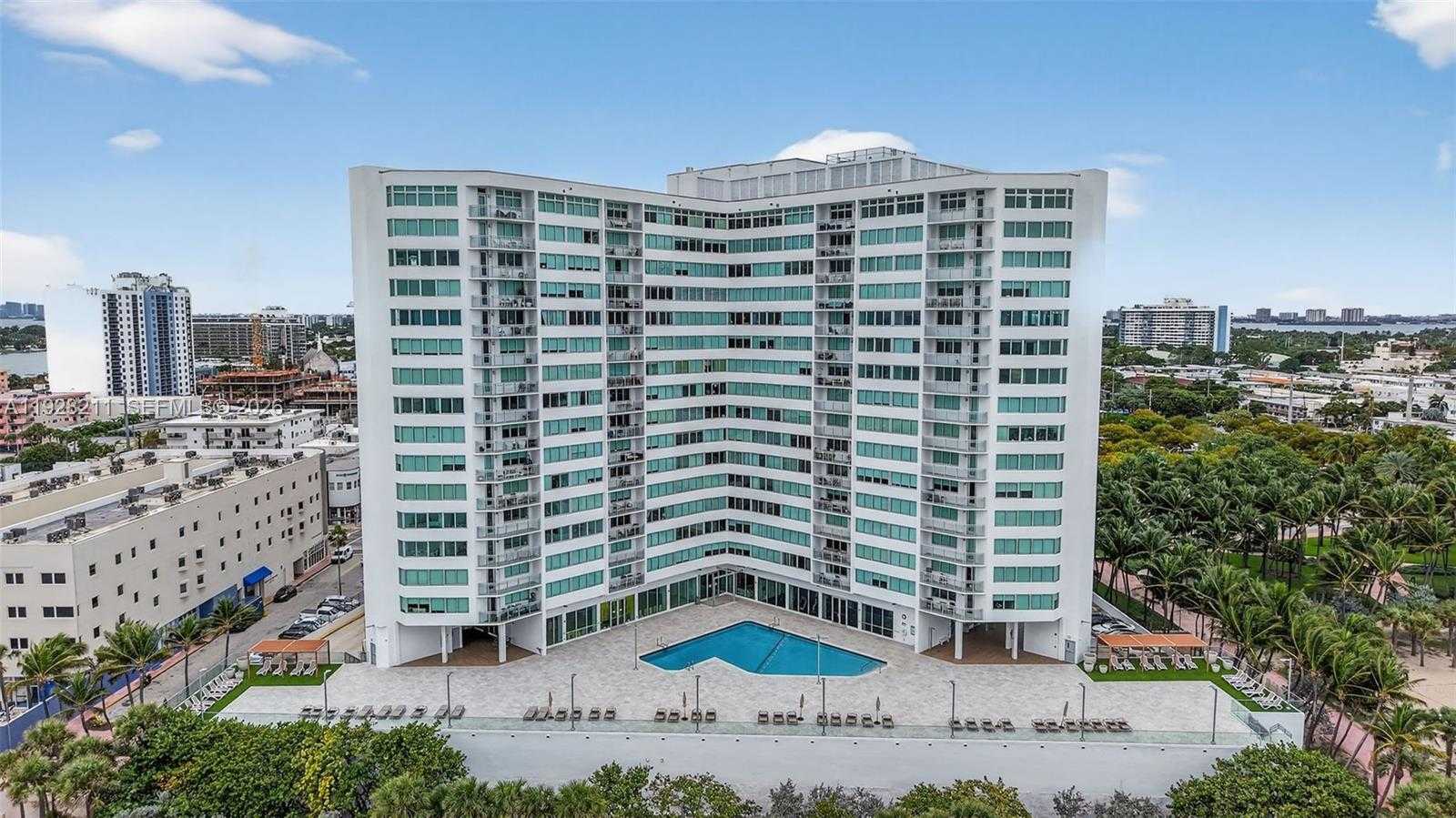 Small Image of 7135 COLLINS AVE #1015, Miami Beach Number 30