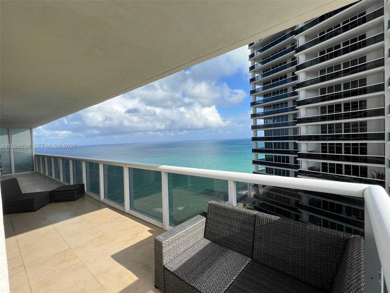 Small Image of 1830 SOUTH OCEAN DR #3006, Hallandale Beach Number 12
