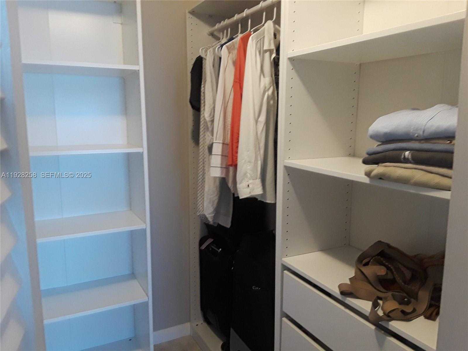 Small Image of 1801 SOUTH OCEAN DR #PH33, Hallandale Beach Number 12