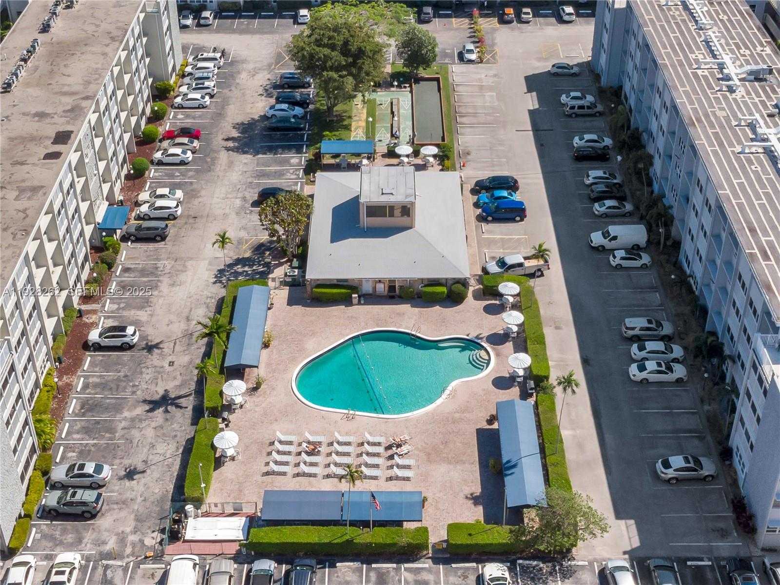 Small Image of 215 SOUTH EAST 3RD AVE #407B, Hallandale Beach Number 17