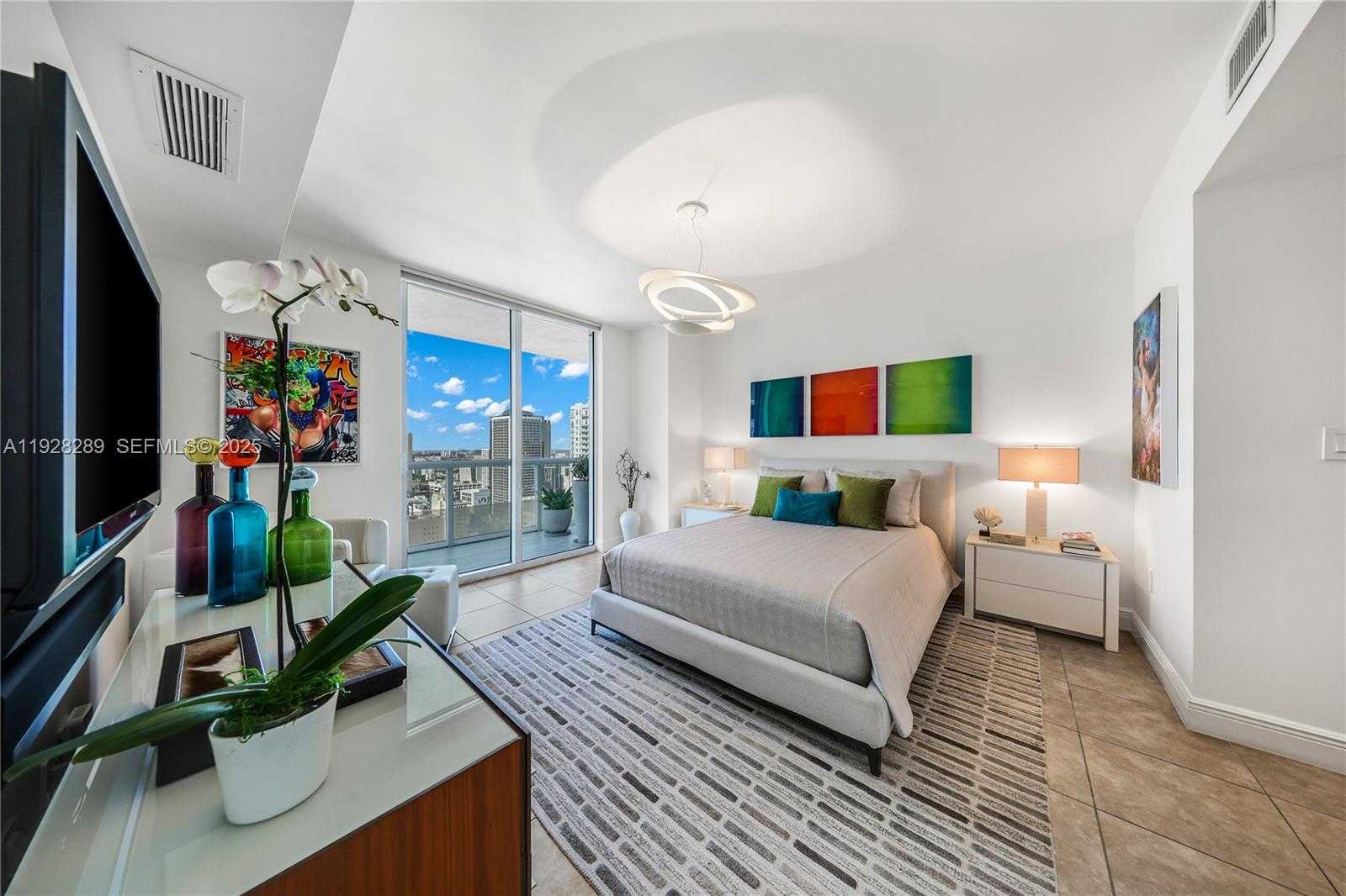 Small Image of 50 BISCAYNE BLVD #3311, Miami Number 11