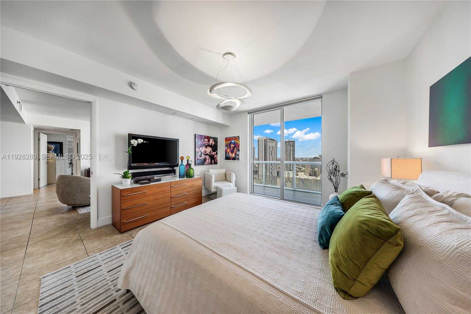 Small Image of 50 BISCAYNE BLVD #3311, Miami Number 12