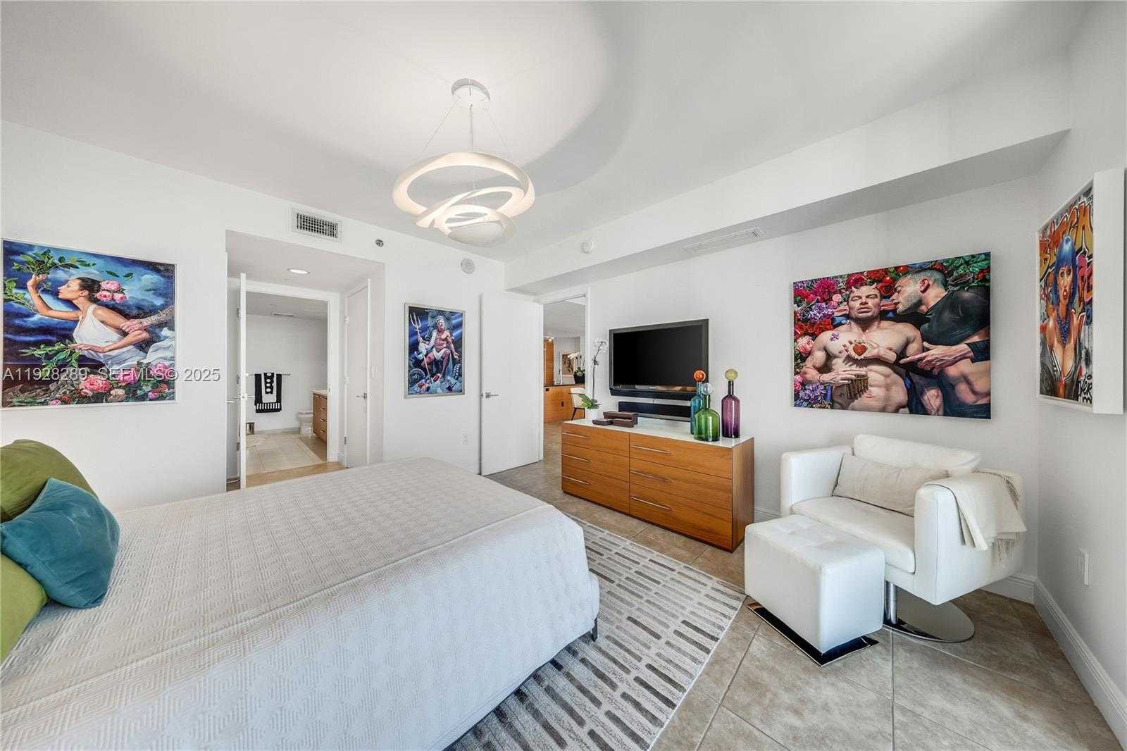 Small Image of 50 BISCAYNE BLVD #3311, Miami Number 13