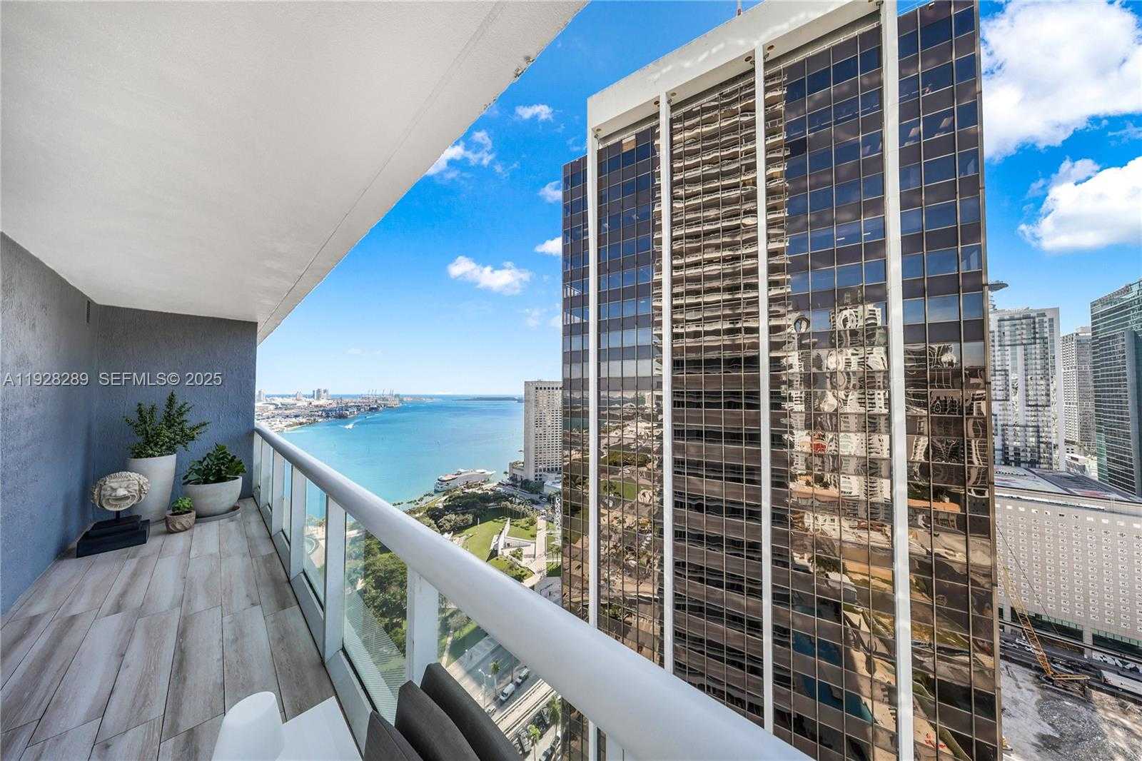 Small Image of 50 BISCAYNE BLVD #3311, Miami Number 25