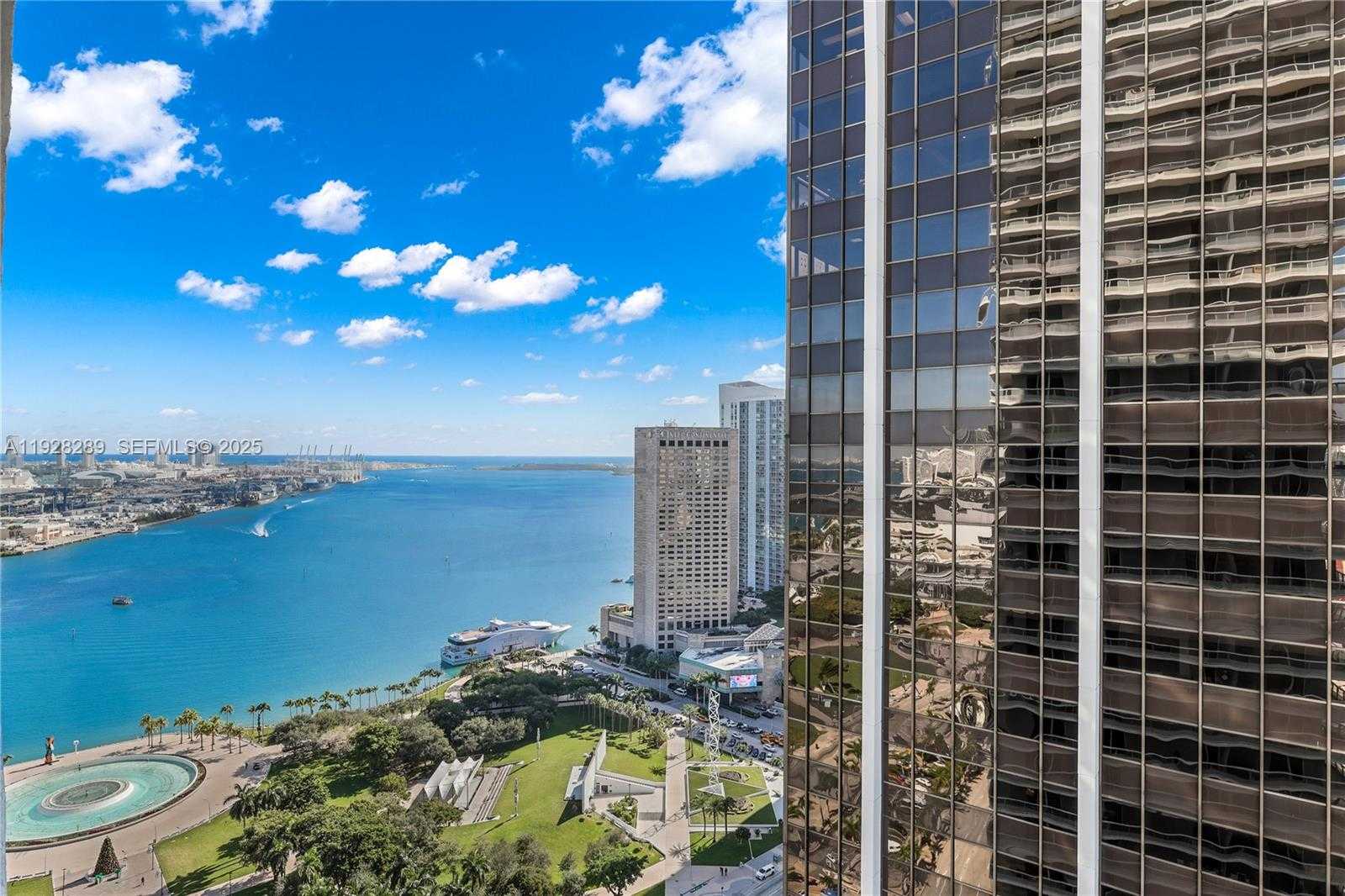 Small Image of 50 BISCAYNE BLVD #3311, Miami Number 26