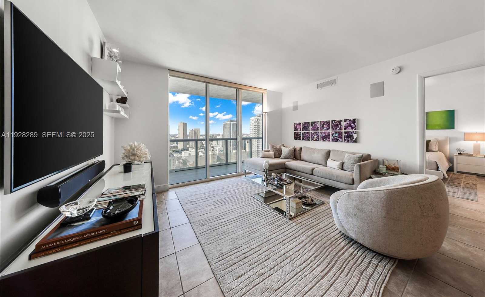 Small Image of 50 BISCAYNE BLVD #3311, Miami Number 9