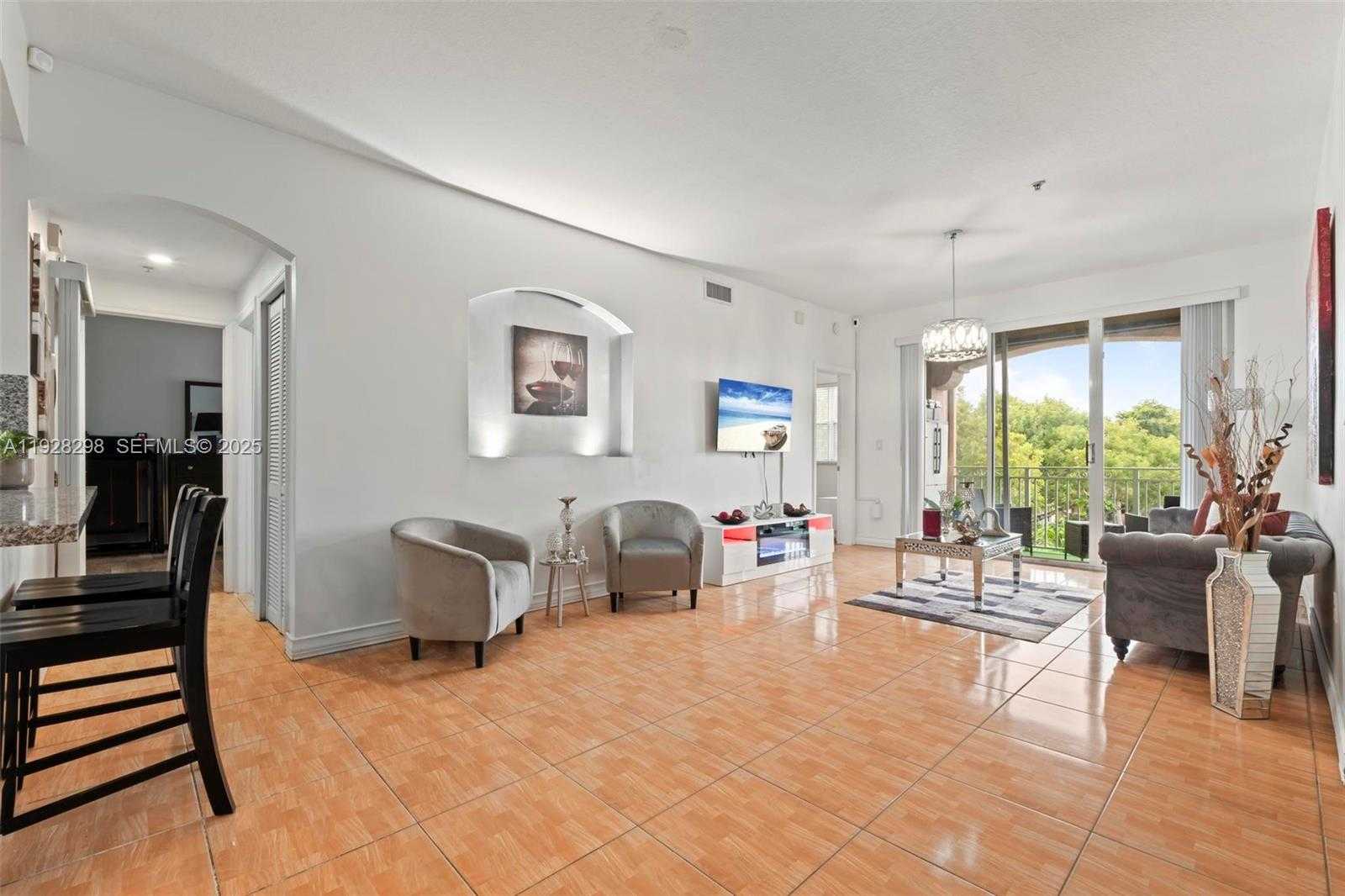 Small Image of 6500 NORTH WEST 114TH AVE #1032, Doral Number 17