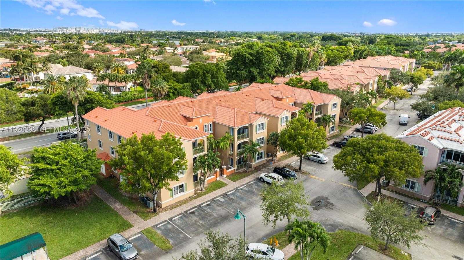 Small Image of 6500 NORTH WEST 114TH AVE #1032, Doral Number 33
