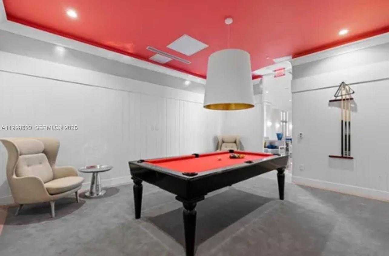 Imagen de Pequeño Objeto